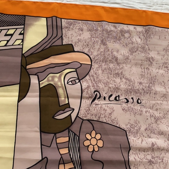 Large Picasso Scarf - Picture 2 of 7
